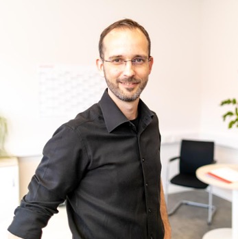 Christopher Schätz - Marketing Manager - MAXIMATOR GmbH